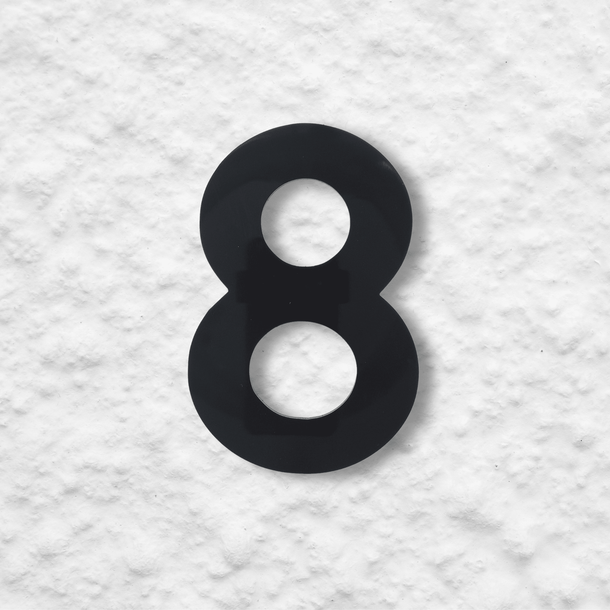 Floating Number 8 - Black Matt (150mm high) - housenumbers.ie