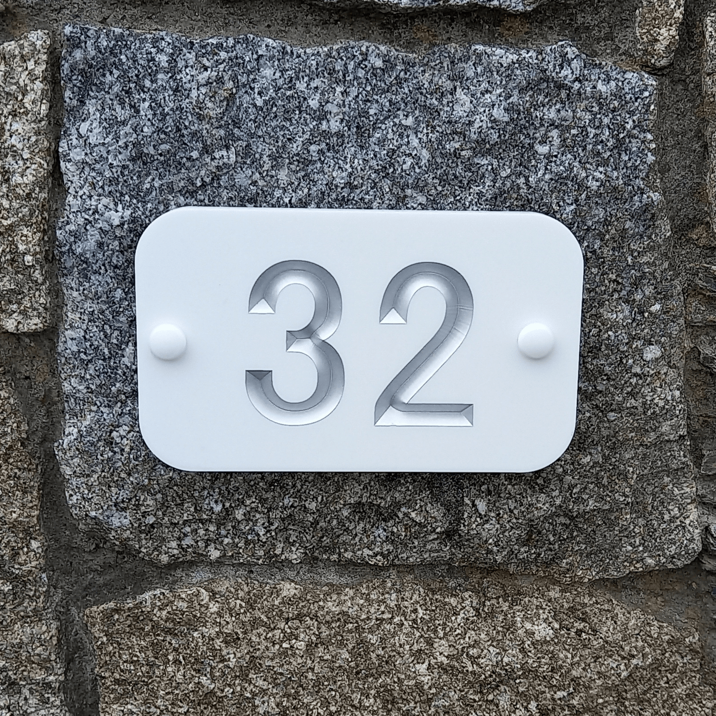 White Rectangle Corian Sign (200x120mm) with Curved Edge - housenumbers.ie