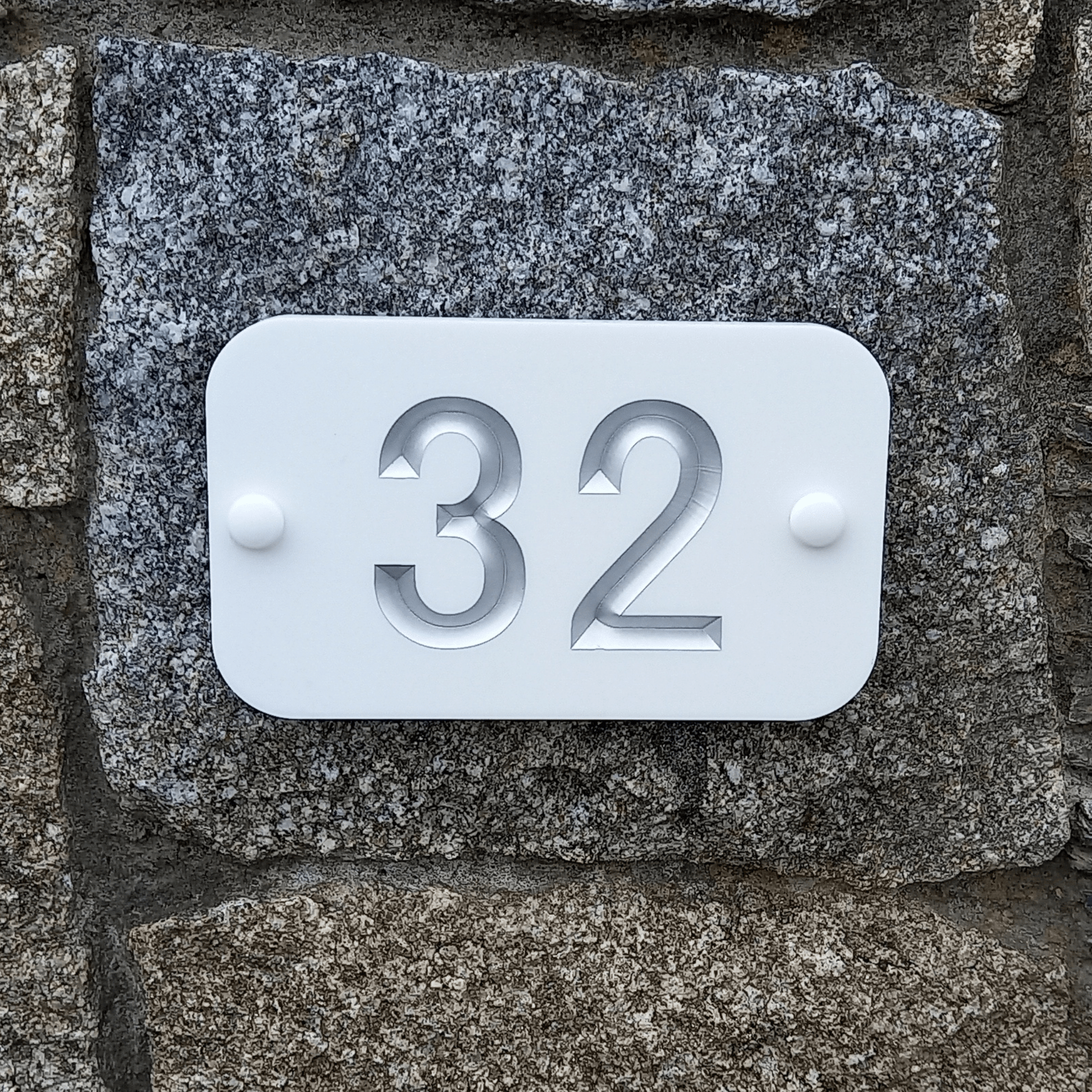 White Rectangle Corian Sign (200x120mm) with Curved Edge - housenumbers.ie